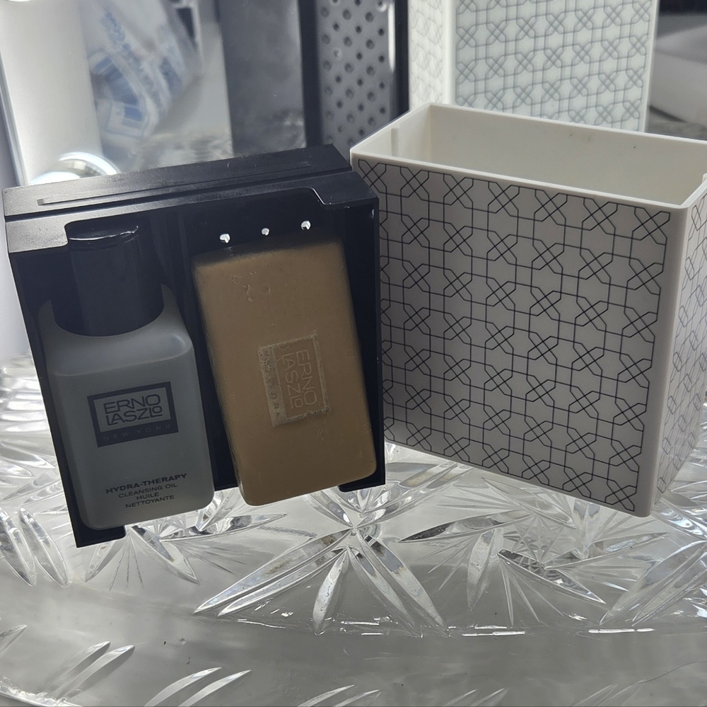 Erno Laszlo Hydra-Therapy Cleansing Duo Travel Set Oil Bar